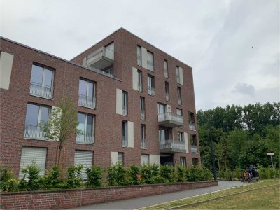 Wasserstadt Limmer: Erstbezug 2-Zimmer-Neubauwohnung mit Balkon, moderner Einbauküche & Tiefgarage