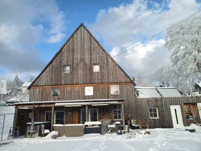 Ökologisch saniertes Einfamilienhaus in Hilchenbach Lützel