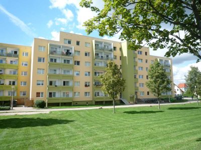 Seniorenwohnung - barrierefreie 1 Raum Wohnung mit Aufzug + Balkon