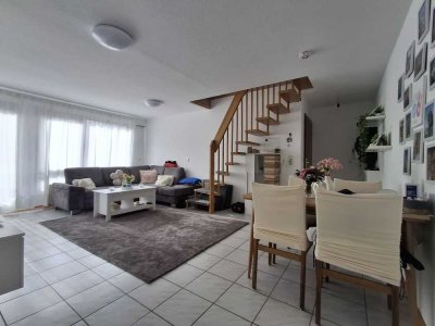 ~ GROßRÄUMIGE MAISONETTE IN SCHARNHAUSEN ~