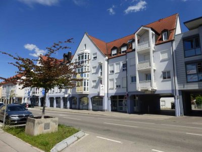 ZENTRUMSLAGE - HELLE GALERIEWOHNUNG + SONDERNUTZUNGSRECHT AM SPEICHERRAUM MIT 16,82 M² DIN