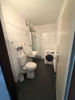 Schön renovierte und lehrstehende Maisonette Wohnung mit wunderbarem Ausblick