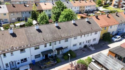 Viel Platz für Ihre Visionen: Substanzstarkes  Haus mit großem Garten in Kaufbeuren