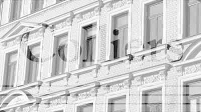 Aufgeteiltes zentrumsnahes Mehrfamilienhaus mit Fernwärmeanschluss