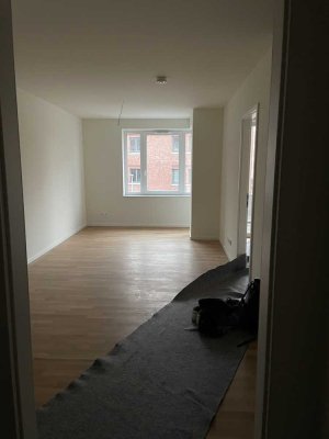 Leben am Wasser in extravaganter Lage - Großzügige 2-Zimmer-Wohnung