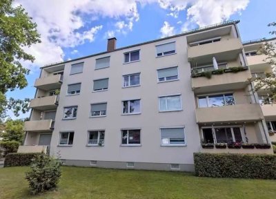 Attraktive 3-Zimmer-Wohnung mit großem Südwestbalkon & ca 74,1 qm im ersten Stock