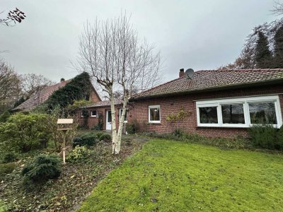 Einfamilienhaus plus Nebengebäude mit 137 m² Ausbaufläche! 2.200 m² Gartenfläche