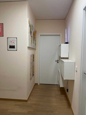Helle Gartenwohnung 3 Zimmer in Köln-Junkersdorf mit Küche