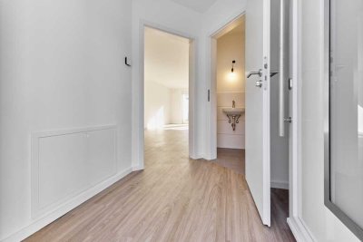 ERSTBEZUG! Eindrucksvolle Neubau-Doppelhaushälfte in pendel- und familienfreundlicher Umgebung