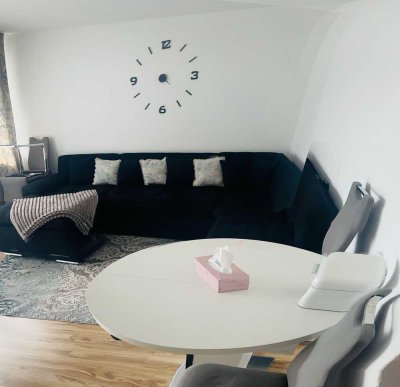 Stilvolle, sanierte 2-Zimmer-Wohnung mit EBK in Altensteig