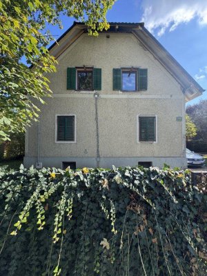 Liebenau, ruhige Seitengasse- Grundstück mit Altbestand in Toplage!