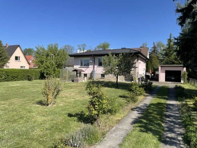 Frisch modernisiertes Einfamilienhaus mit Wärmepumpe und großem Grundstück in Portitz