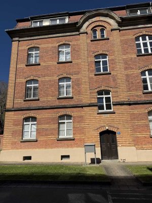geräumige 3-Zimmer Wohnung mit Altbau-Charme ab 01.06.2026