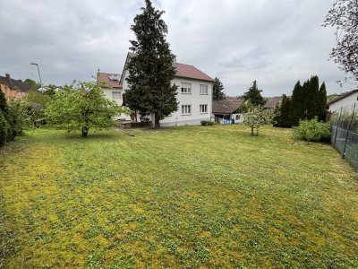Wohnhaus 3 Stockwerke mit 3 Garage in Sachsenheim - von privat -