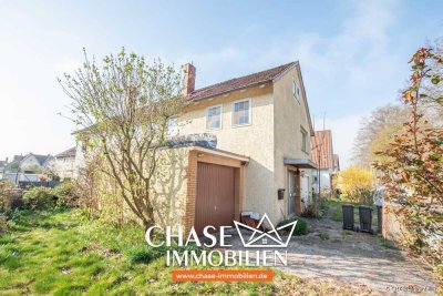 TOP-Angebot: Doppelhaushälfte in bevorzugter Wohnlage - Renovieren und Einziehen in 31785 Hameln!