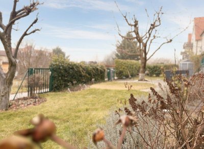 !!! VERMIETET !!! Wohnen ohne Kompromisse – Gartenwohnung mit Küche zum Verlieben