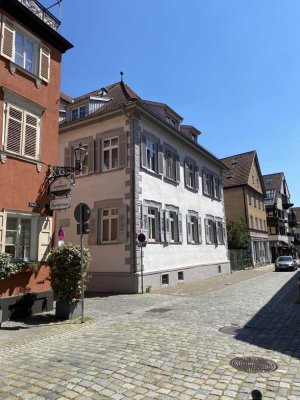 Geschmackvolle 1-Zimmer-Hochparterre-Wohnung im historischen Altstadtkern von Esslingen