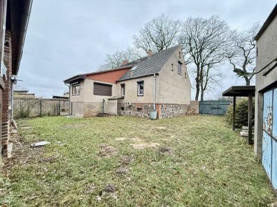 Platzwunder mit Potenzial – Einfamilienhaus mit Teilkeller und Scheune