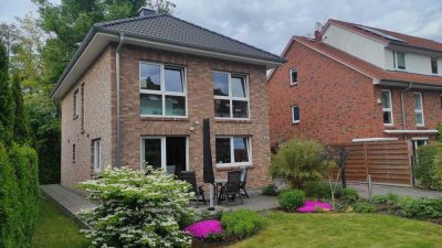 Freistehendes, modernes Einfamilienhaus (Bj. 2017) in bester Lage von PI Quellental und zum Bahnhof