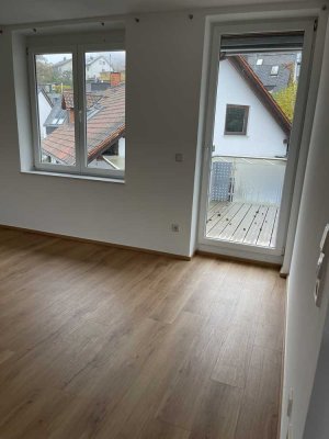 Lichtdurchflutetes und Geräumiges Zuhause mit Charme und Komfort