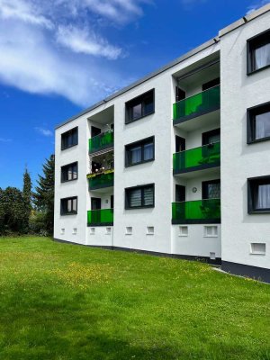 Vollständig renovierte 3,5-Zimmer-EG-Wohnung mit Balkon in Boele