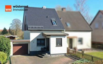 Kleine Doppelhaushälfte mit großem Garten in Lemgo-Brake