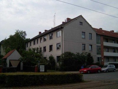 Supermarkt, Friseur, Bus, Straßenbahn - alles für Sie da!