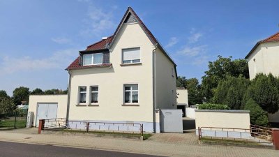 Charmantes Einfamilienhaus mit großem Garten in ruhiger Lage
