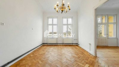 Großzügige 4-Zimmer-Wohnung mit Loggia in familienfreundlicher Lage