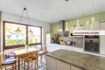 IMMOBERLIN.DE - Top-Lage! Attraktives Einfamilienhaus mit Garten in Wittenau