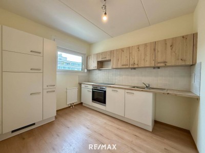 Erstbezug nach Sanierung ! 3-Zimmer-Wohnung mit Blick auf die Schwechatau
