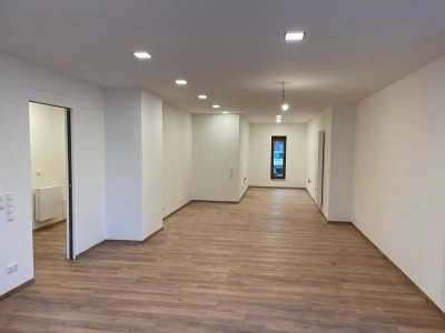 Wunderschöne Erdgeschosswohnung mit Garten in Stätzling