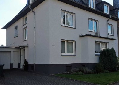 Ansprechende 3,5-Zimmer-Erdgeschosswohnung mit gehobener Innenausstattung mit Balkon in Herne
