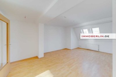 IMMOBERLIN.DE - Behagliche Wohnung mit Terrasse in angenehmer Lage zwischen Park Wuhlheide & Spree