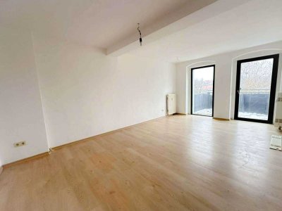 Familienwohnung an der Neiße mit Balkon und großem Garten