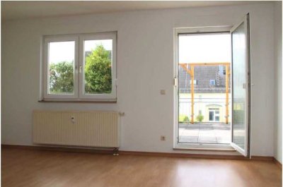 3-Zimmer-Wohnung in Chemnitz mit Stellplatz in Tiefgarage 
Provisionsfrei und keine Kaufnebenkosten!