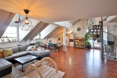 Stilvolle Maisonettewohnung mit offener Küche, Balkon und hochwertiger Ausstattung