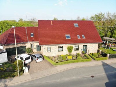 Schönes, geräumiges Haus, 7 Zimmer,  6  Parkplätze