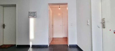 1600/47215/140 L6  Feines Appartement im 1. OG mit Fahrstuhl