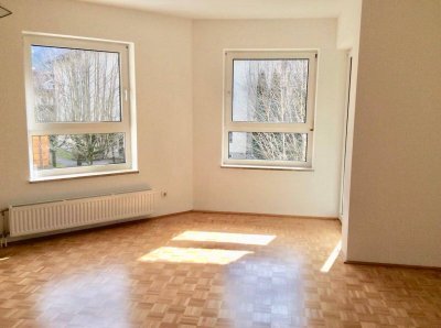 HELLE 3 ZIMMER WOHNUNG IN AIGEN