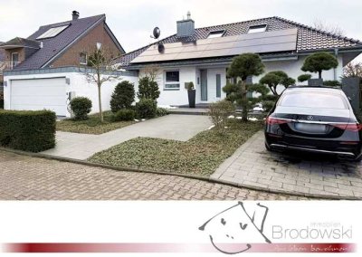 Freistehendes, top ausgestattetes Zuhause der Extraklasse in ruhiger Lage von Korschenbroich-Glehn