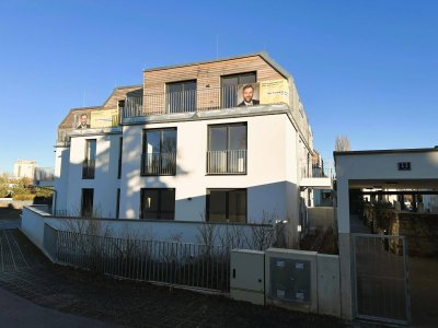 NEUE 4 ZIMMER-WOHNUNG MIT LOGGIA &amp; BALKON