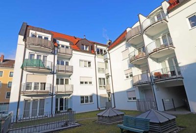 Galeriewohnung, sofort frei! Moderne 3 Zi.-Whg. mit Studio, Galerie, Balkon u. Tiefgarage