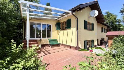 Gemütliches Einfamilienhaus im schönen Pöcking. Gute Lage. Mit Sonnenterrasse und Sauna.