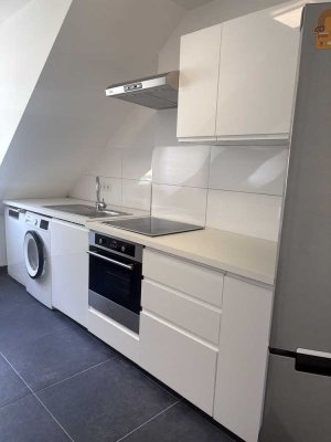 3-Zimmer-Wohnung Dachgeschoss in Düsseldorf-Ludenberg
