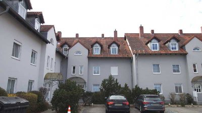 1 Zimmer-Wohnung mit neuwertiger Einbauküche