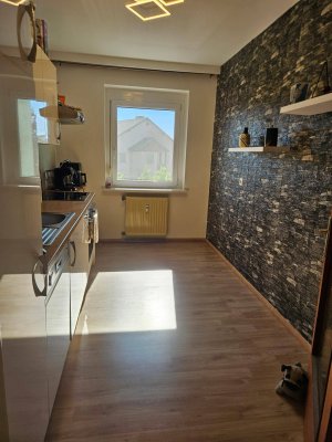 Suche Nachmieter für meine 2 Zimmer Wohnung mit Balkon und 1 Garagenstellplatz
