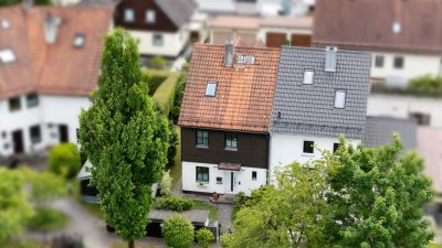 Charmante Doppelhaushälfte mit großem Garten in Olching – ein ideales Zuhause für Familien