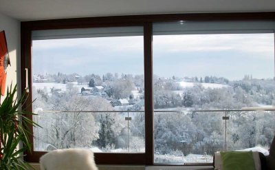 Ruhig u. trotzdem Zentral - Exklusive 3-Zimmer-Penthouse-Wohnung mit geh. Ausstattung u. Ausblick