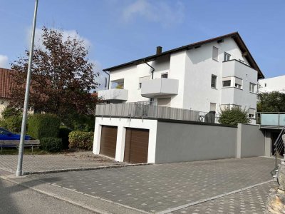 Gepflegte 4 Zimmer-Wohnung im Dachgeschoss in Marbach- Rielingshausen, mit 2 Balkonen und 1 Loggia